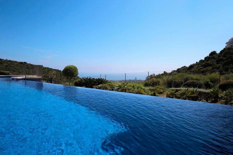 Luxury Spa Resort Marbella 2 Bedroom Sauna Gym Pools Jacuzzi Εξωτερικό φωτογραφία